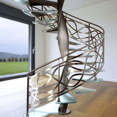 Escalier en spirale préfabriqué de bande de roulement de verre trempé avec la balustrade d'acier inoxydable