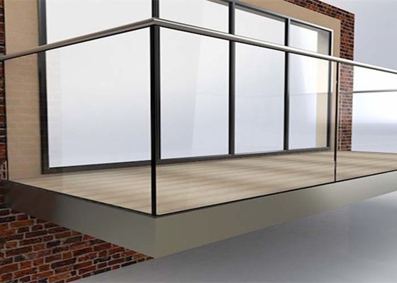 Panneau en verre d'acier inoxydable clôturant la balustrade en verre Frameless résidentielle de plate-forme