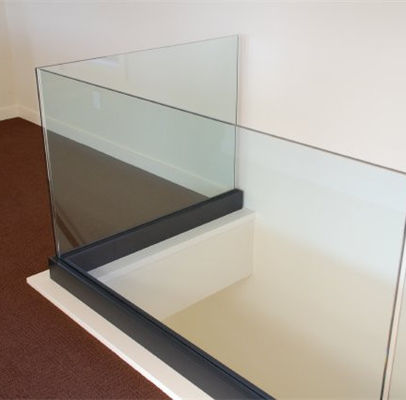 Glissière de sécurité en verre Frameless en aluminium de Blaustrade de balcon avec l'approbation de CE/SGCC