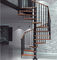 Étape en verre en bois en bois de balustrade de structure métallique de grain d'escaliers en spirale classiques modernes faits sur commande d'escalier