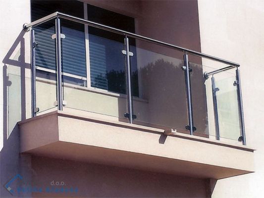 Protection de rouille montée par côté extérieur en verre résidentiel de balustrade de balustre