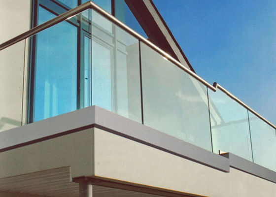 Installation facile verre-métal claire de système stable de Balustrad de profilé en u de balustrade de balcon